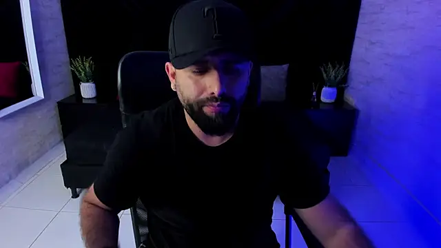 jhon_bear03 (M young) - worship your king until he cum