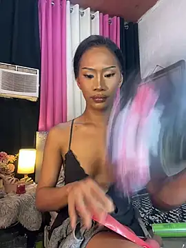 Tarah_victoria_collins live cam