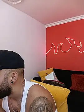 Mike_savage3 Live Webcam on Stripchat