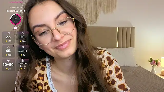Real_cutie1 webcam