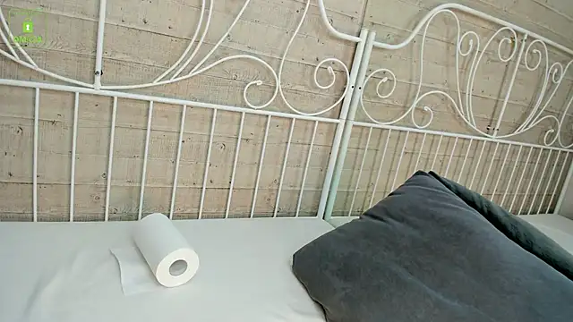 CarolBarker live cam