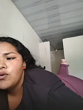 MiaBloom0 webcam