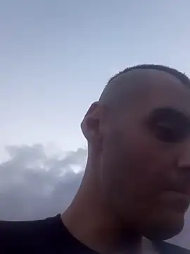BiketravelChat webcam