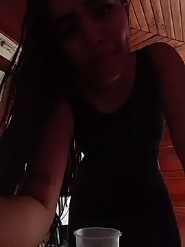 AlanaMontiel webcam
