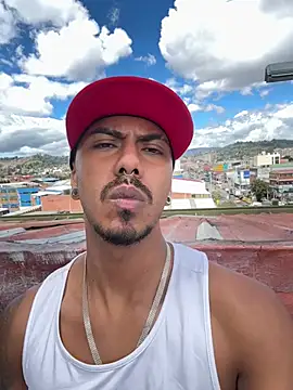 Latinmoster_boss webcam