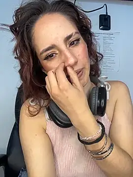 elodie_rouge webcam