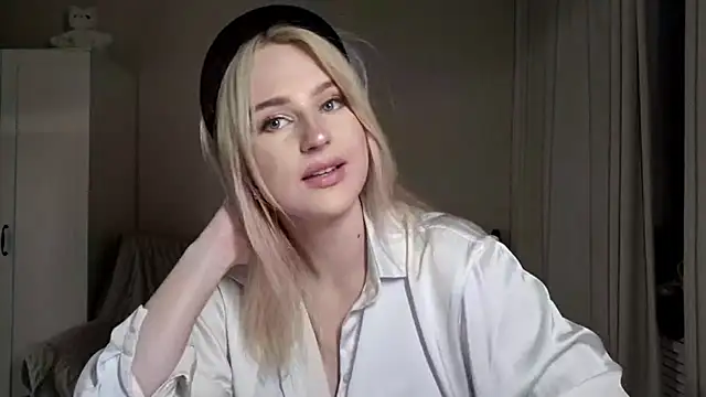 BloomMoon webcam