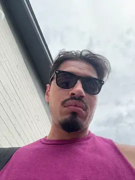 mrredcorn Live Webcam on Stripchat