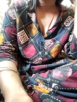 Sexy_monikah live webcam show