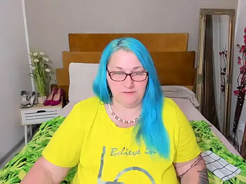 Sugarmommy_69X webcam