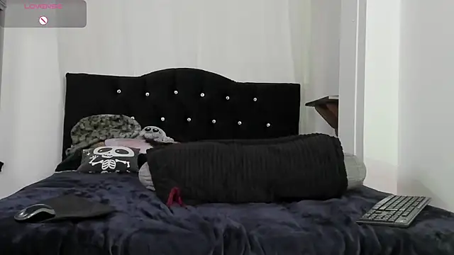 Amy_Aloqua webcam