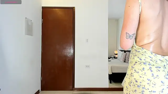 Lexis_Walker webcam