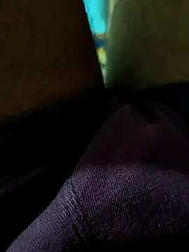 Mumbai_handsom92 webcam