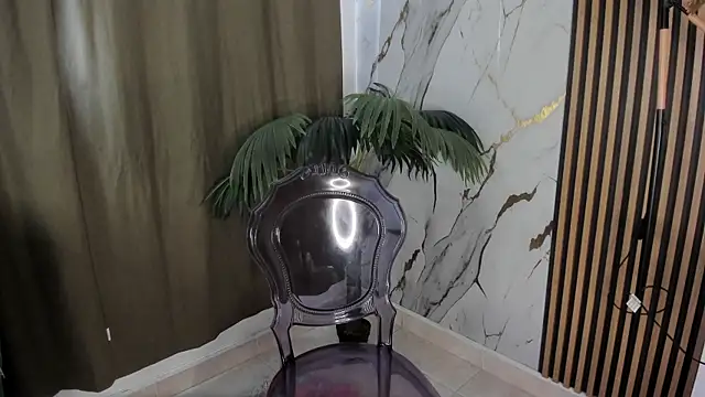 alice_twerk webcam