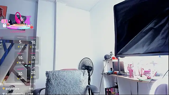 MiaGrey07 webcam