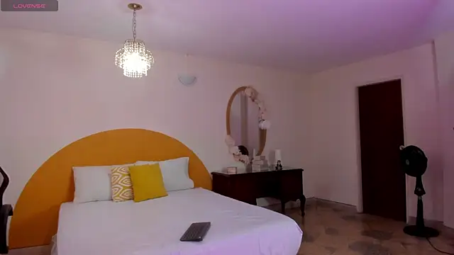 Alana__dolls_ webcam
