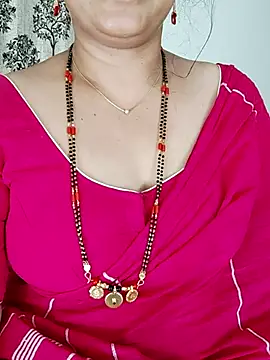 cool_teacher_69 (F milf) - Want to enjoy with Lush soon🌺