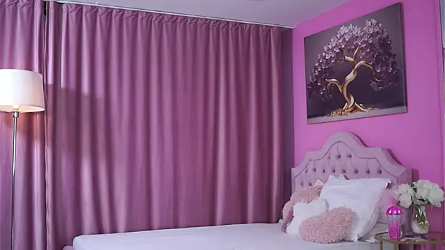 annsoleil - AnnSoleil's free webcam - UK Sex Cams