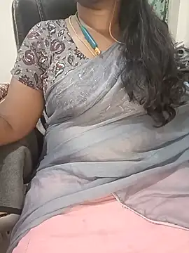 Tamil-hotwife live sex cam
