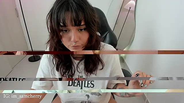 samantha_cherry (F young) - Strip Tease 🔥