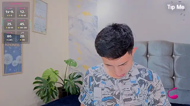 Un_Sluttyy webcam