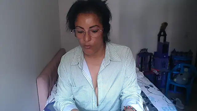 kateleyagrey webcam