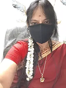 Tamil_white_beauty live webcam show