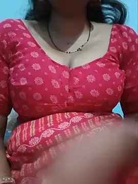 Sexyradha_
