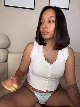 DianaHopson webcam
