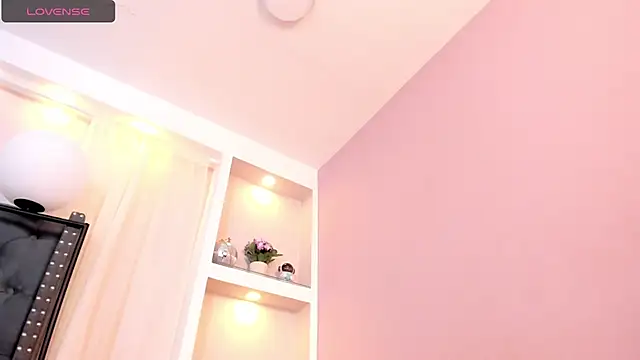 Adelehottman live cam on StripChat
