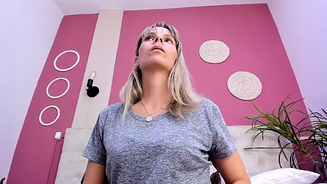 Anastasiapriest webcam