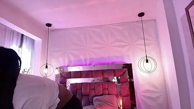 Queen_perla_ webcam