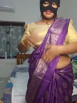 Hima_kerala live cam on StripChat