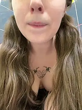FroggyAnna webcam