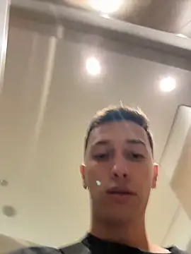 Thiago_Jones1 webcam