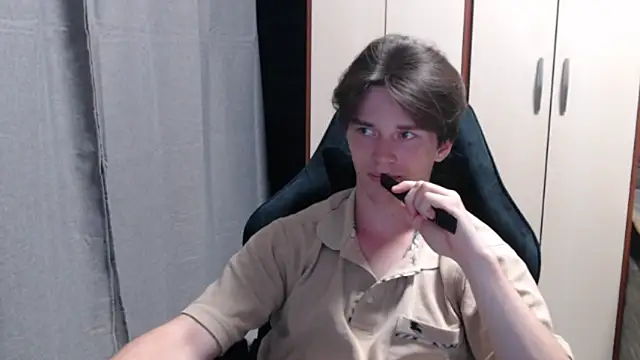 arthur___king webcam