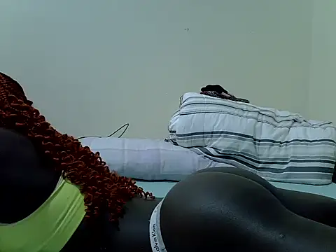 novena_neva webcam