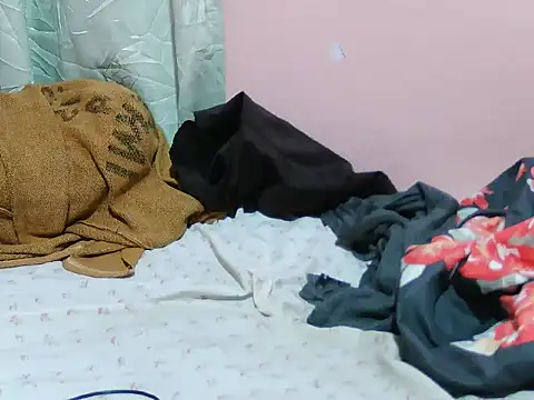 Sweetqueencum webcam