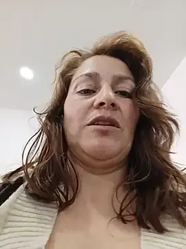 LUISA--30 webcam