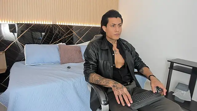 Damian_romanoff_ webcam