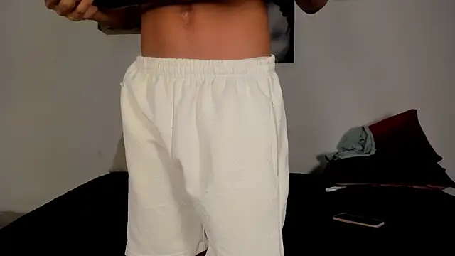 tyler_twink_boy live webcam show
