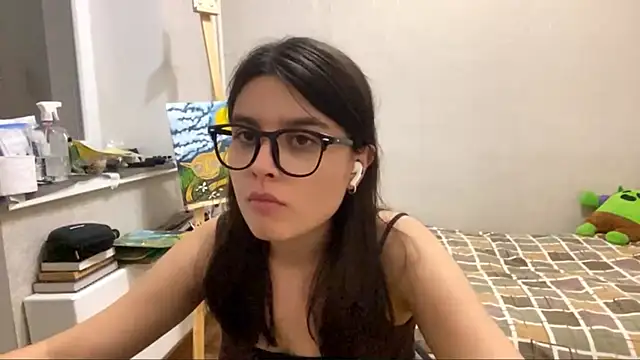 SaintMari live webcam show