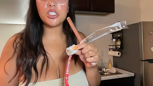 dreamyriri live webcam show