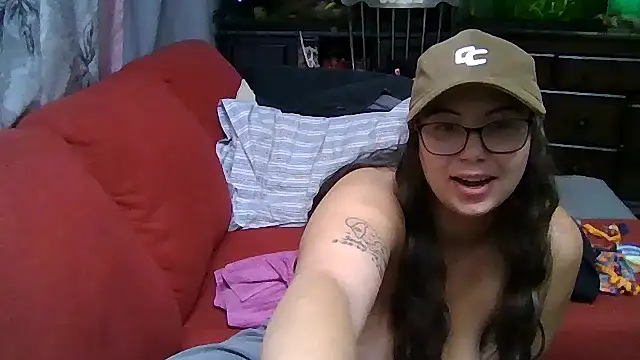 FreakyDreama webcam