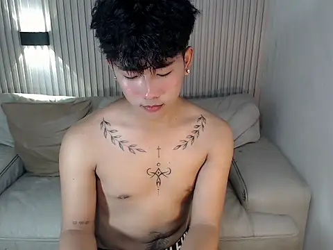 XtraHot_Alex