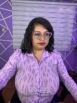 MiiaaJoness