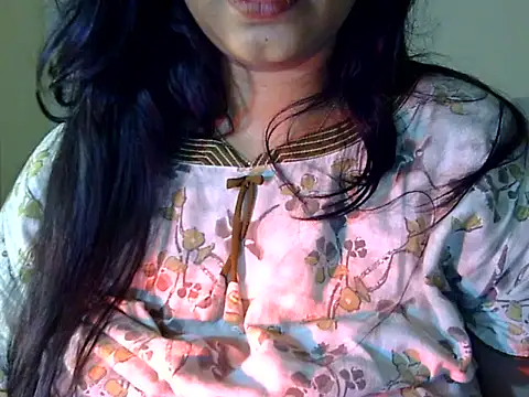 indianninza live cam on StripChat