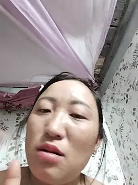 zhen-zo live cam on StripChat