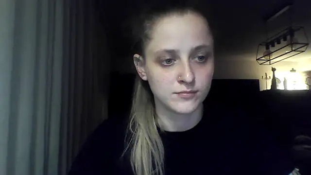 LeaWetGirl webcam