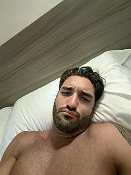 al3xox02 (M young) - Cumshow in hotel